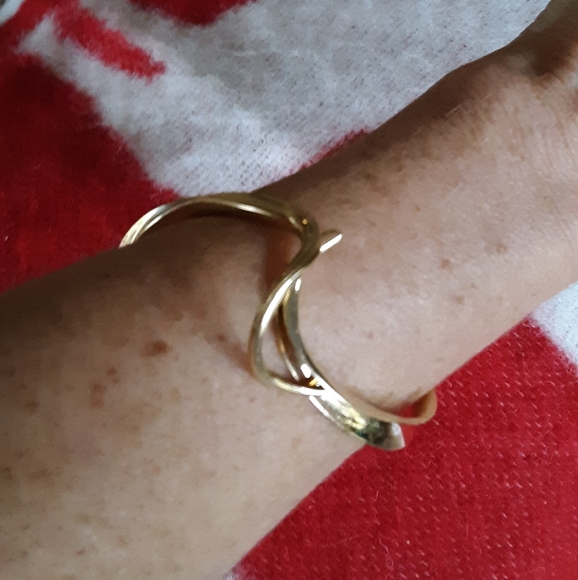 Gold Bracelet - Picture 4 of 4